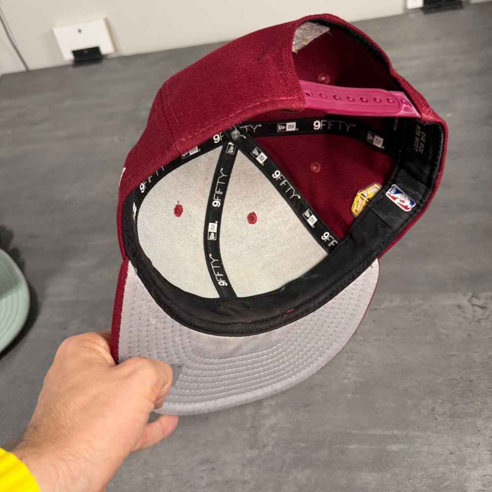New Era Cleveland Cavaliers Snapback Hat Wine Red Big Logo NBA Hat Flat Brim - Picture 6 of 8